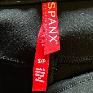 SPANX/Sara Blakely Black Ankle Pants